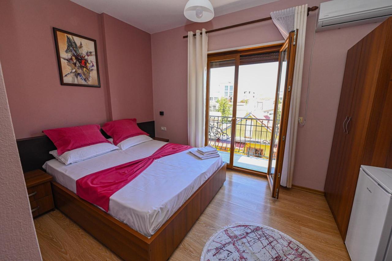 Hotel Epoka Shkodër Екстериор снимка