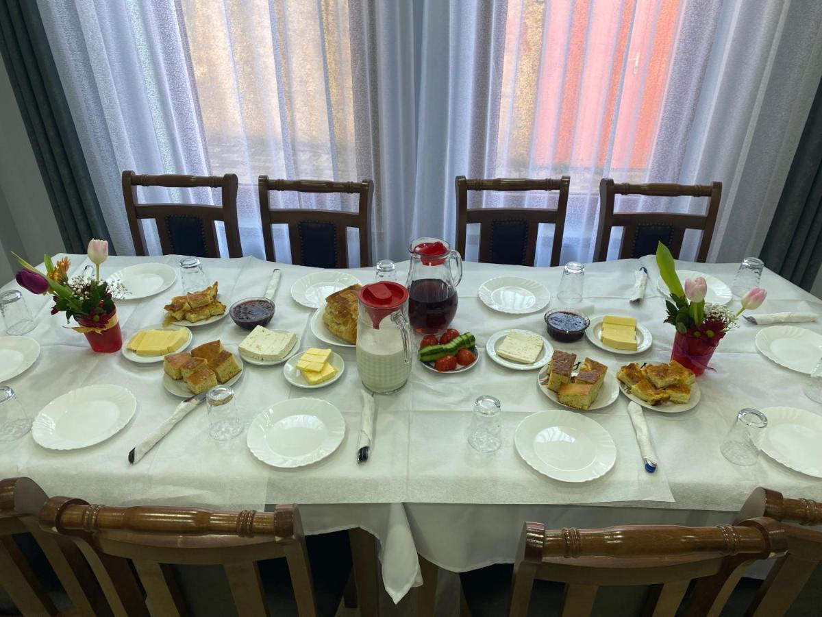 Hotel Epoka Shkodër Екстериор снимка