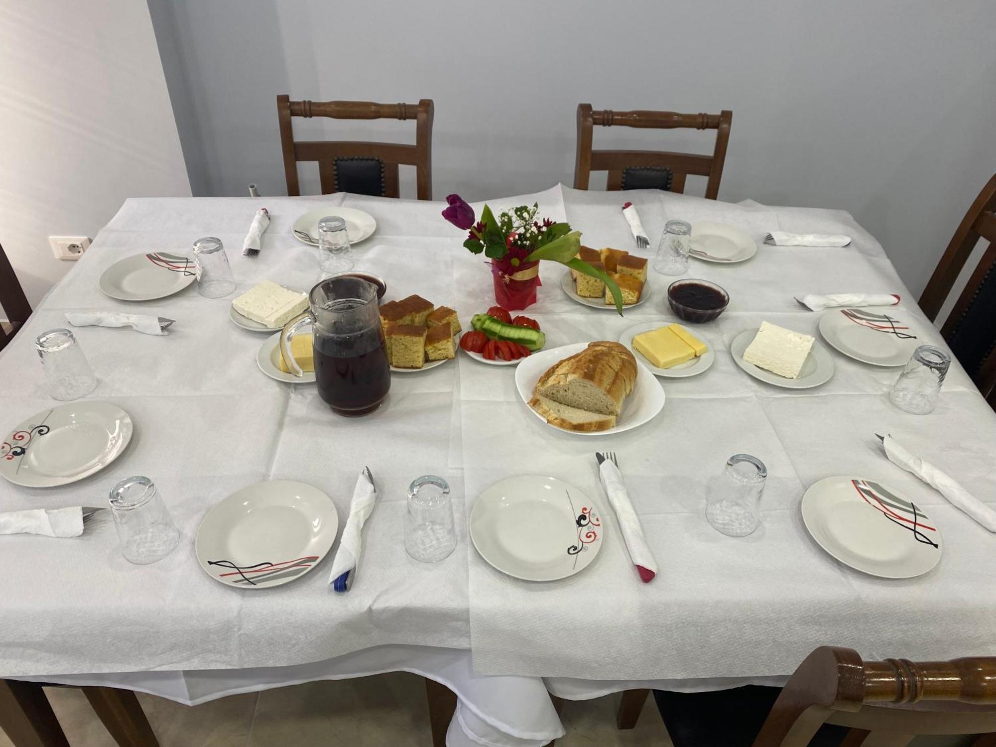 Hotel Epoka Shkodër Екстериор снимка